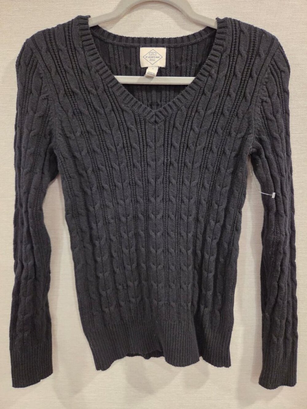 St. John's Bay Black Cable Knit V-Neck Sweater S